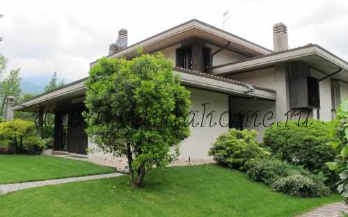 Vendesi villa a Schio (VI)